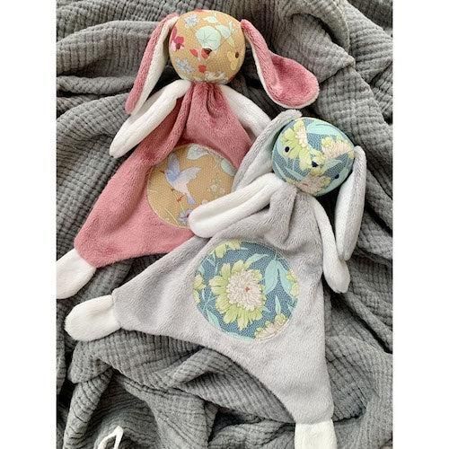 Creative Abundance Lovey Love Pattern
